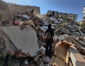 Los terremotos agravan la situaci&oacute;n humanitaria en Siria