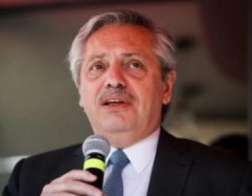 Hospitalizado el presidente de Argentina por dolores lumbares