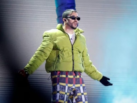Bad Bunny recibe demanda millonaria de su exnovia