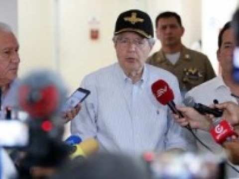 Hospitalizan al presidente de Ecuador por una infecci&oacute;n en las v&iacute;as urinarias