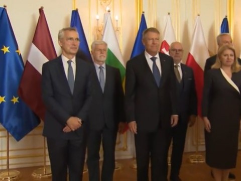 Pa&iacute;ses del flanco oriental de la OTAN pide la entrada de Ucrania en la Alianza