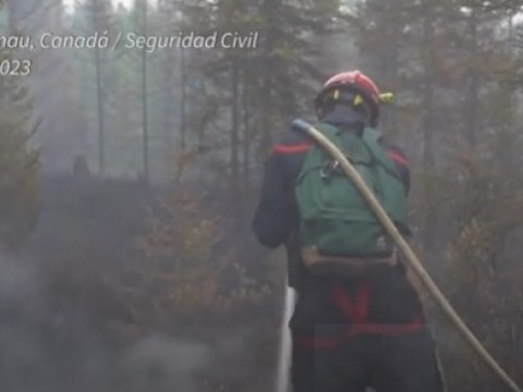 Incendios forestales de Canad&aacute; tornan de nuevo insalubre el aire en Norteam&eacute;rica