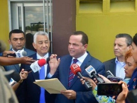 FP acusa a JCE de no controlar al PRM y al Gobierno