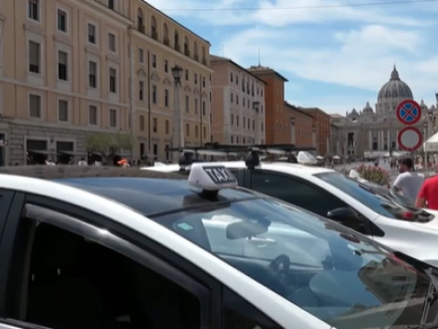 Italia, un pa&iacute;s sin taxis