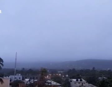 Centro de la tormenta Franklin toc&oacute; tierra en Barahona