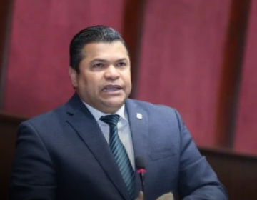 Los diputados piden eliminar privilegios en otros sectores antes de renunciar a sus exoneraciones