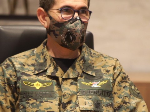 Defensa indulta a los militares detenidos por faltas disciplinarias