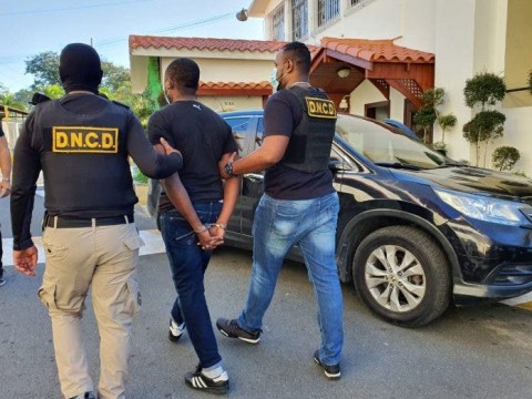 DNCD captura hombre buscado por decomiso de m&aacute;s 300 kilos coca&iacute;na en Puerto Caucedo