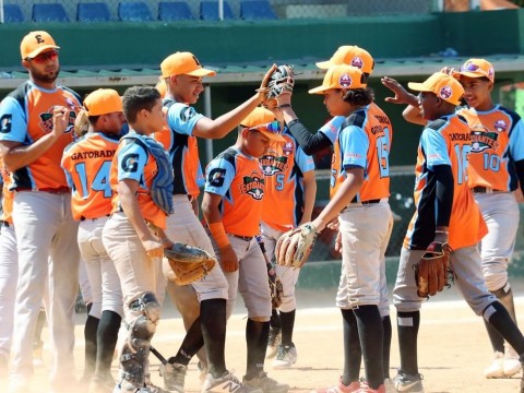 Inician eliminatorias III Juegos Santo Domingo Este; participan 72 ligas de softbol y b&eacute;isbol infantil