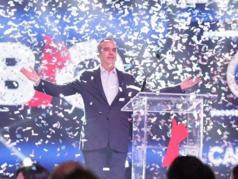 Abinader cierra campa&ntilde;a prometiendo justicia e igualdad de oportunidades