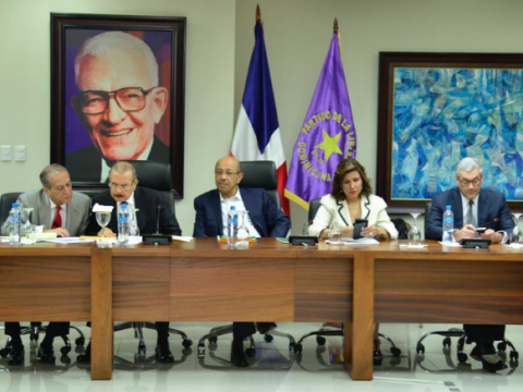 Comit&eacute; Pol&iacute;tico del PLD se re&uacute;ne hoy 