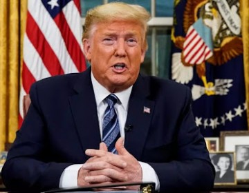 Trump dice que hay 2 millones de dosis de una vacuna contra el covid-19 listas para usar "si se verifica su seguridad"