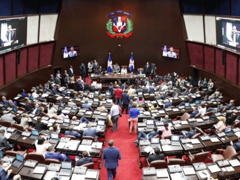 Diputados dejan sobre la mesa conocimiento de C&oacute;digo Penal