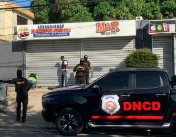 Allanan en Santiago negocio propiedad de imputado en el Caso Falc&oacute;n