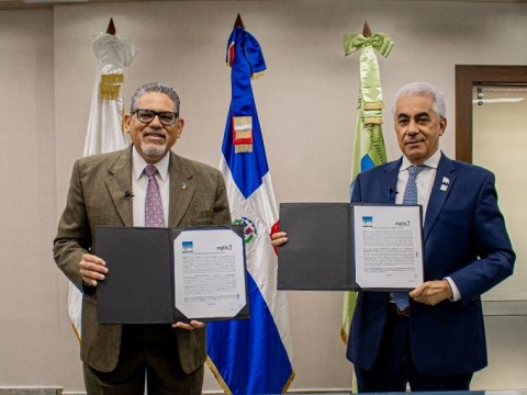 Ampliar&aacute;n cobertura de fibra &oacute;ptica en el pa&iacute;s para interconectar las instituciones del Estado