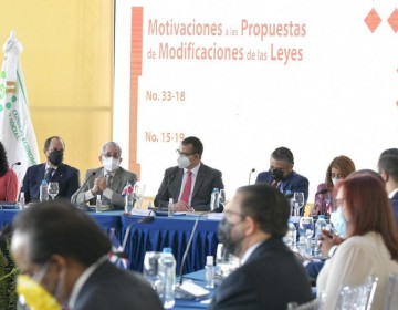 PRD y MVM reafirman compromiso de igualdad entre hombres y mujeres