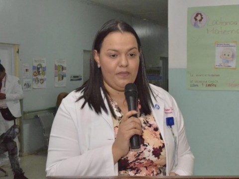 Directora de Hospital Presidente Estrella en Santiago da positivo a coronavirus