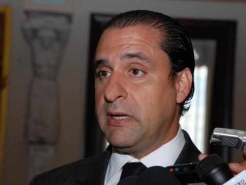 Finjus pide revisi&oacute;n del plan de desarme para evitar contradicciones