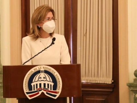 Raquel Peña dice trabajan para garantizar conectividad en inicio año escolar virtual