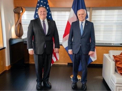   Pompeo agradece a RD por votar para extender el embargo de armas a Ir&aacute;n
