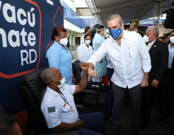 Abinader anuncia vacunación de 150 mil dominicanos más