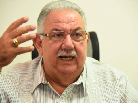 Jos&eacute; Enrique Sued apoya cabildo administre Eco-parque
