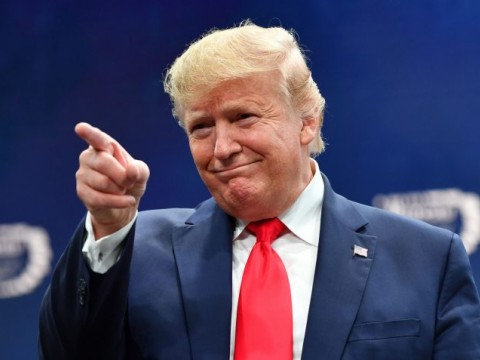 Donald Trump  promete 2 millones de empleos para los latinos si logra reelegirse