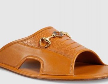 Gucci lanza al mercado su propia versi&oacute;n de las ic&oacute;nicas chancletas Samur&aacute;i por 820 d&oacute;lares
