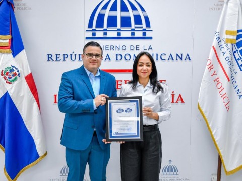 Ministerio de Interior y Polic&iacute;a fortalece gesti&oacute;n institucional con certificaciones ISO 9001 e ISO 37001