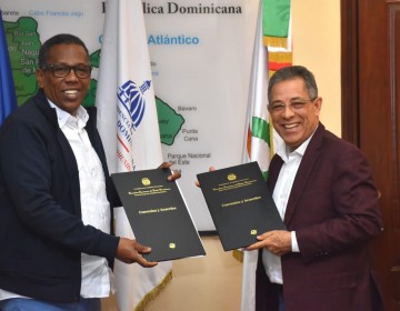 Comedores Econ&oacute;micos y Desarrollo a la Comunidad firman acuerdo en beneficio comunidades pobres