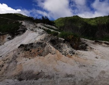 Explotaci&oacute;n minera en Bahoruco amenaza decenas de arroyos, especies nativas y end&eacute;micas, advierte bi&oacute;loga