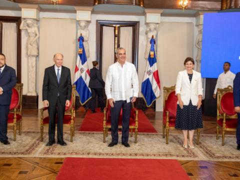  Presidente Abinader anuncia nueva sede para la Academia Dominicana de la Historia en su 95. &deg; aniversario