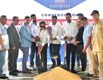 Ministro Kelvin Cruz inicia construcci&oacute;n del multiuso de Sabana Iglesia, Santiago