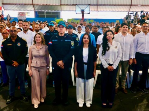 Interior y Polic&iacute;a lanza programa integral de seguridad ciudadana en Villas Agr&iacute;colas