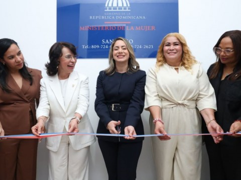 Nueva oficina del Ministerio de la Mujer fortalece los servicios en Santiago