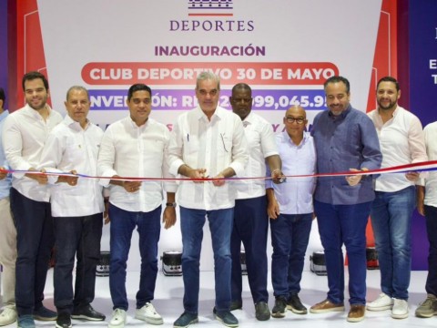 Presidente Abinader entrega el techado del Club Deportivo 30 de Mayo