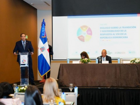 Ministerio de Salud garantiza sostenibilidad financiera de programas dirigidos a personas con VIH