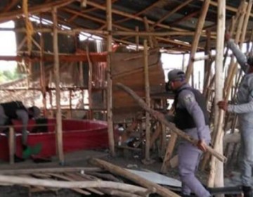 PN desmantela gallera en pleno jolgorio en San Francisco de Macor&iacute;s