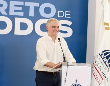 Gobierno inaugura tres escuelas y un aula inicial en Hig&uuml;ey con capacidad para 1,600 estudiantes 