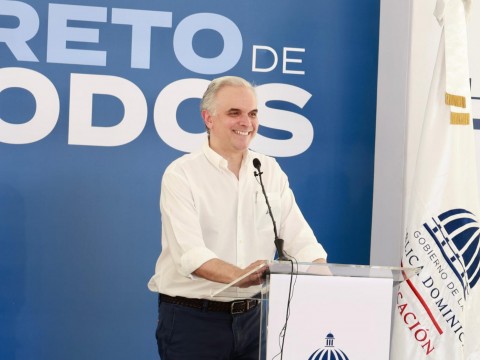Gobierno inaugura tres escuelas y un aula inicial en Hig&uuml;ey con capacidad para 1,600 estudiantes 