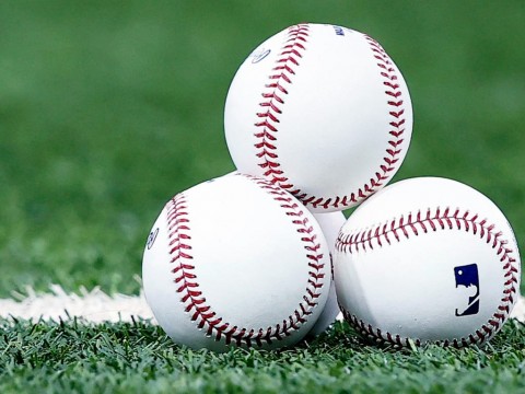 MLB establece calendario y sueldo completo en nueva propuesta a jugadores