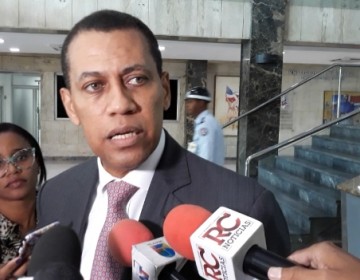 Guido pide a Procuradur&iacute;a revisar declaraciones juradas de Danilo, Jean Alain y Miguel Vargas