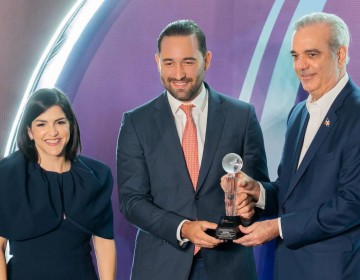 Hire Horatio es reconocida por ProDominicana por su aporte al comercio de servicios y la generaci&oacute;n de empleos de calidad