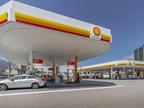 Shell dejar&aacute; de comprar gas y petr&oacute;leo de Rusia y cerrar&aacute; sus gasolineras