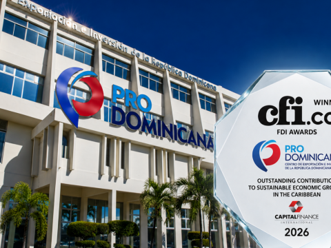 ProDominicana recibe premio internacional por su contribuci&oacute;n al crecimiento econ&oacute;mico sostenible del Caribe