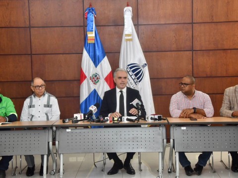 Ministerio de Trabajo emplaza a Falconbridge para el pago del salario 13 a trabajadores