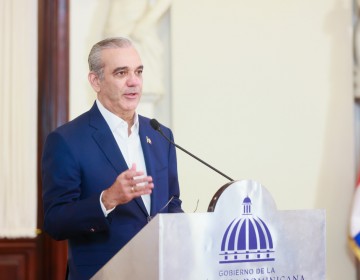 Presidente Abinader lanza Eficompras, primera tienda virtual del Estado dominicano para agilizar las compras p&uacute;blicas por debajo del umbral