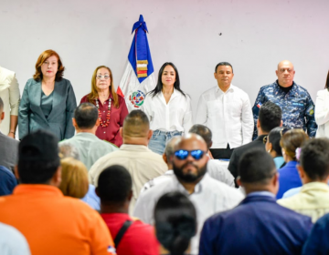Mesa de Seguridad escucha a la comunidad y coordina respuestas en Santiago Oeste