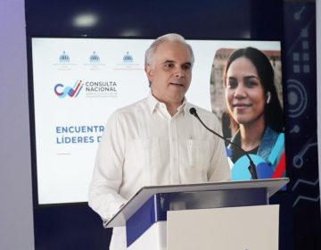Consulta Nacional presenta a l&iacute;deres de opini&oacute;n la visi&oacute;n transformadora de la reforma educativa