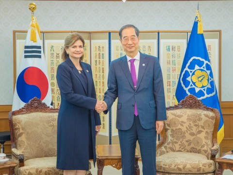 Vice Presidenta Dominicana y Primer Ministro Coreano hablan de un TLC entre ambos&nbsp;pa&iacute;ses